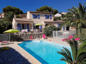 VILLA 4 Étoiles , L'ESCALE ,MERà200m, Les ISSAMBRES ,été du Samedi au Samedi